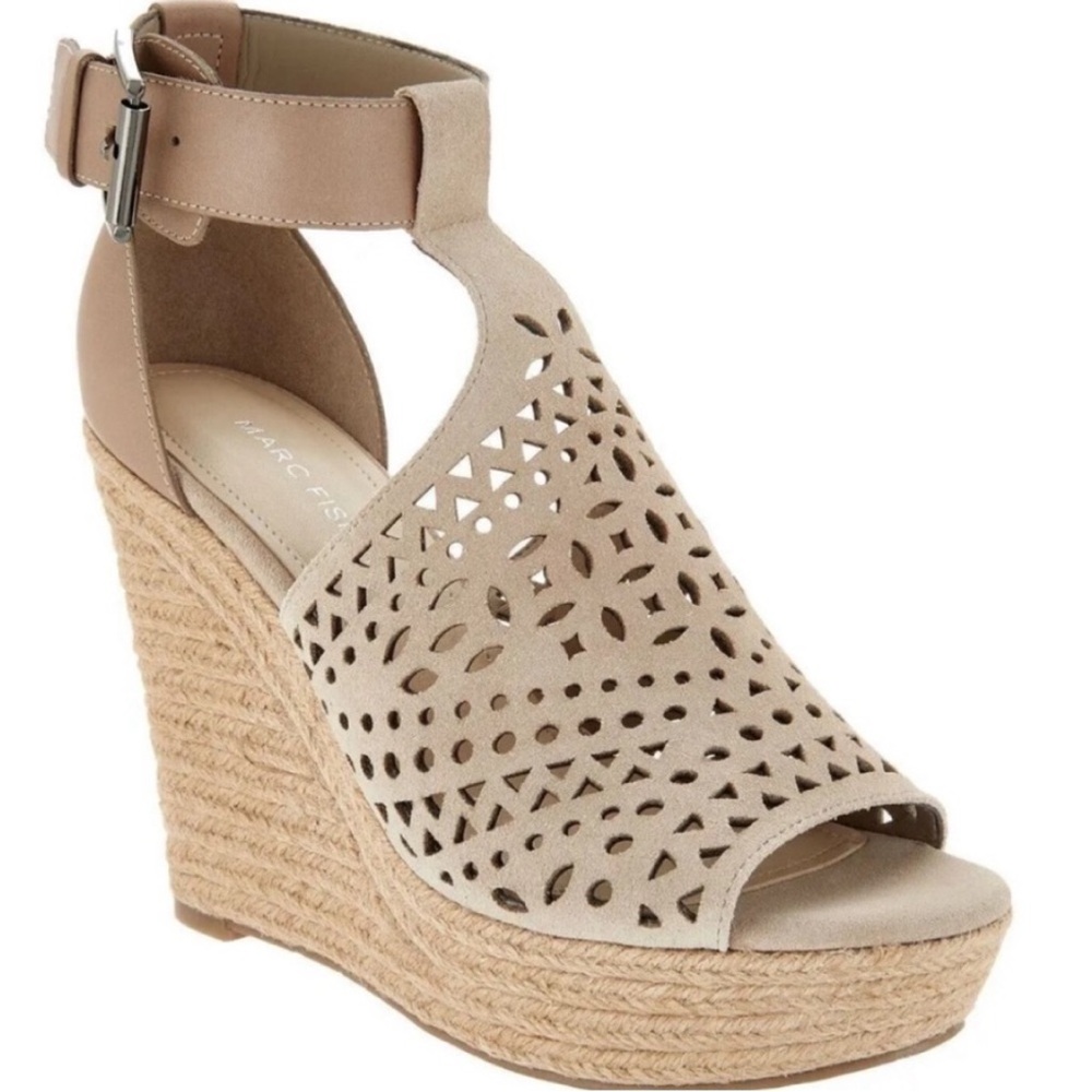 Marc Fisher Women's Hasina Perforated Suede Platform Wedge Sandal Size 8.5